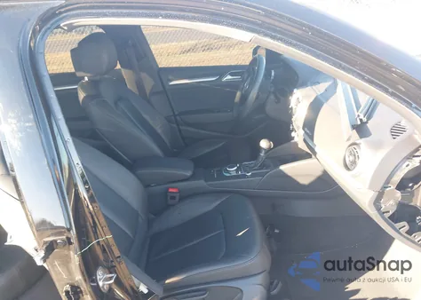 2018 Audi A3 2.0T Premium/2.0T Tech Premium из США, поврежденный, VIN WAUB8GFF8J1008149